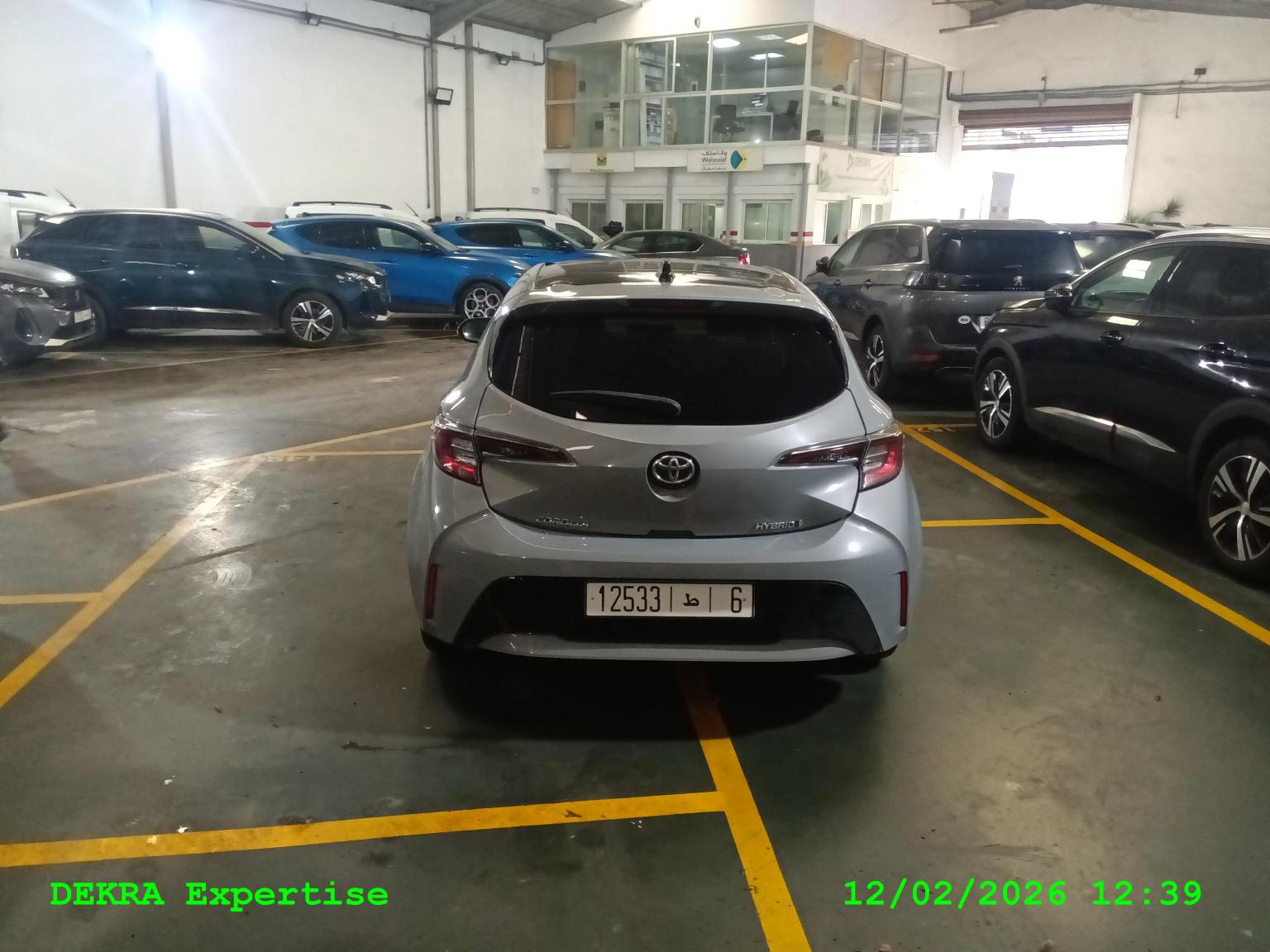 COROLLA S DISTINCTIVE +