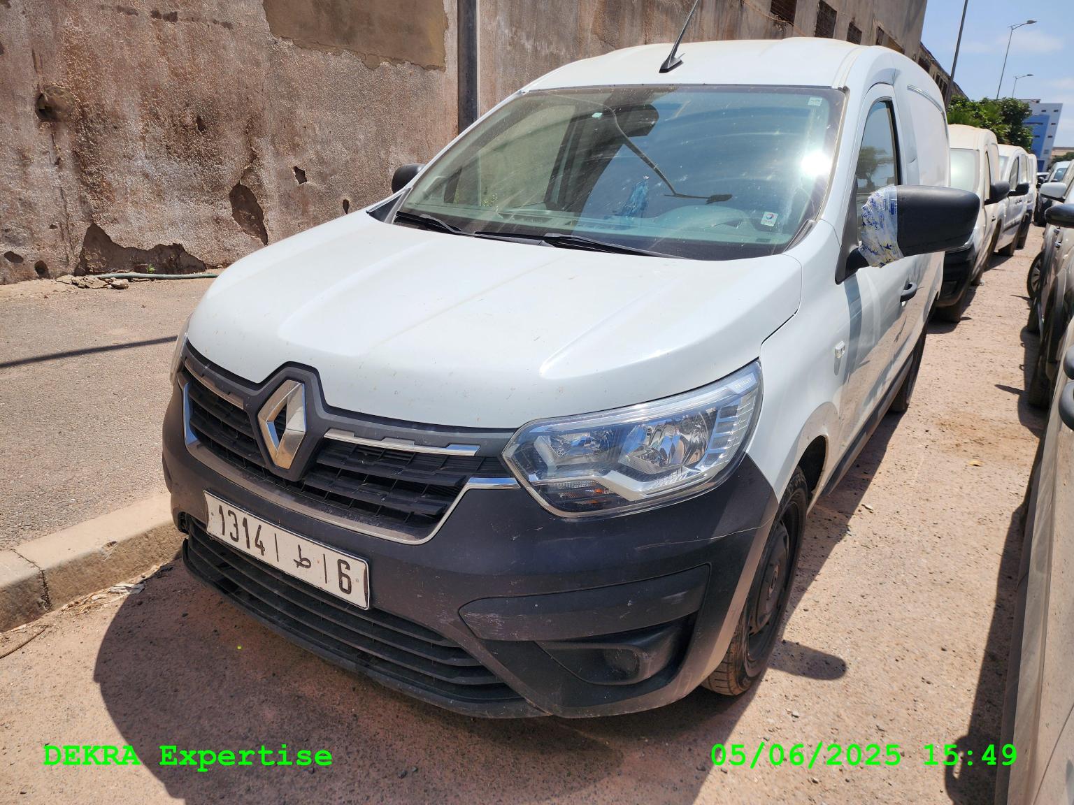 EXPRESS VAN EXPLORE 1,5DCI 95C