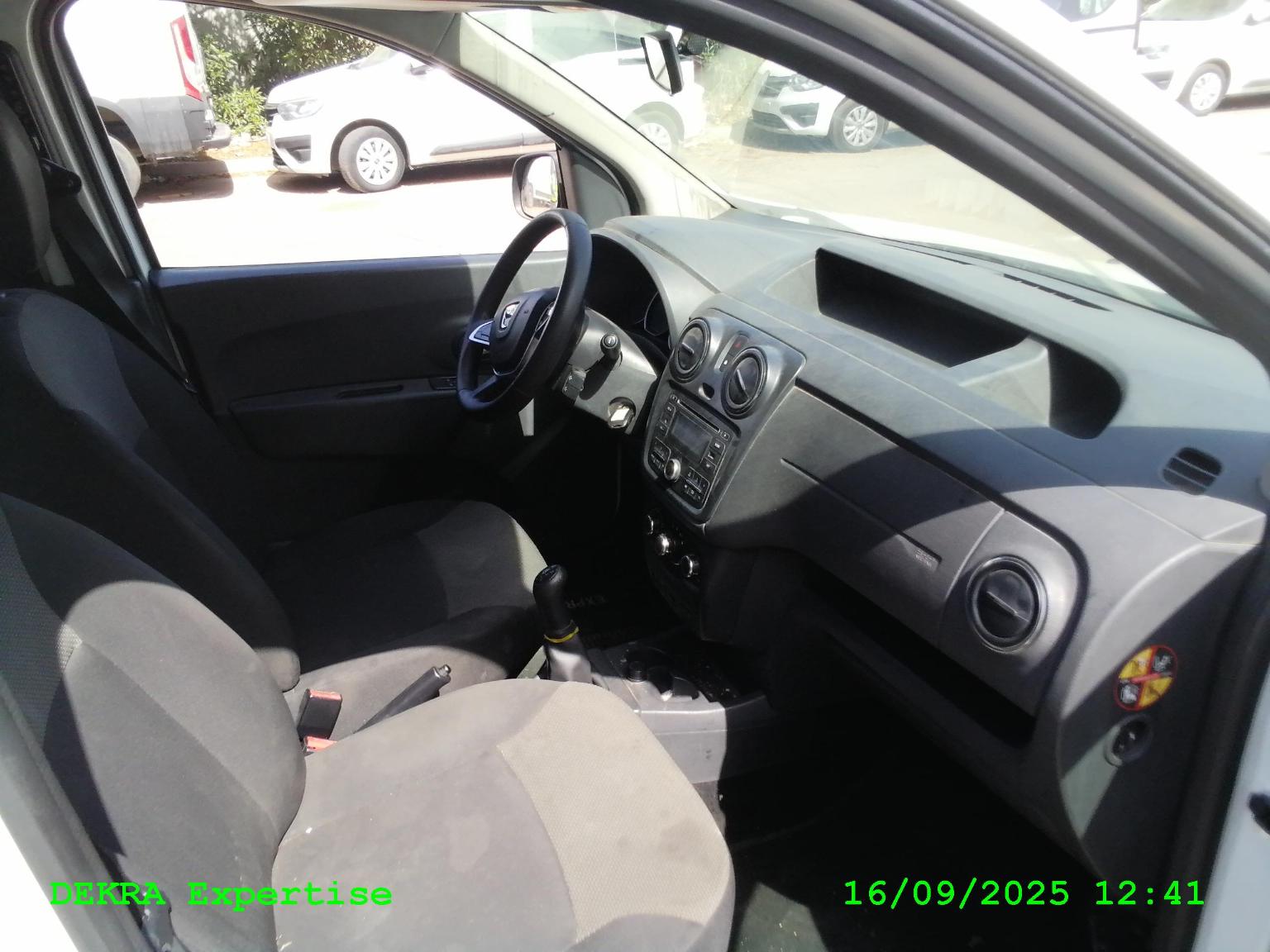 DOKKER AMBIANCE PLUS 1.5 DCI