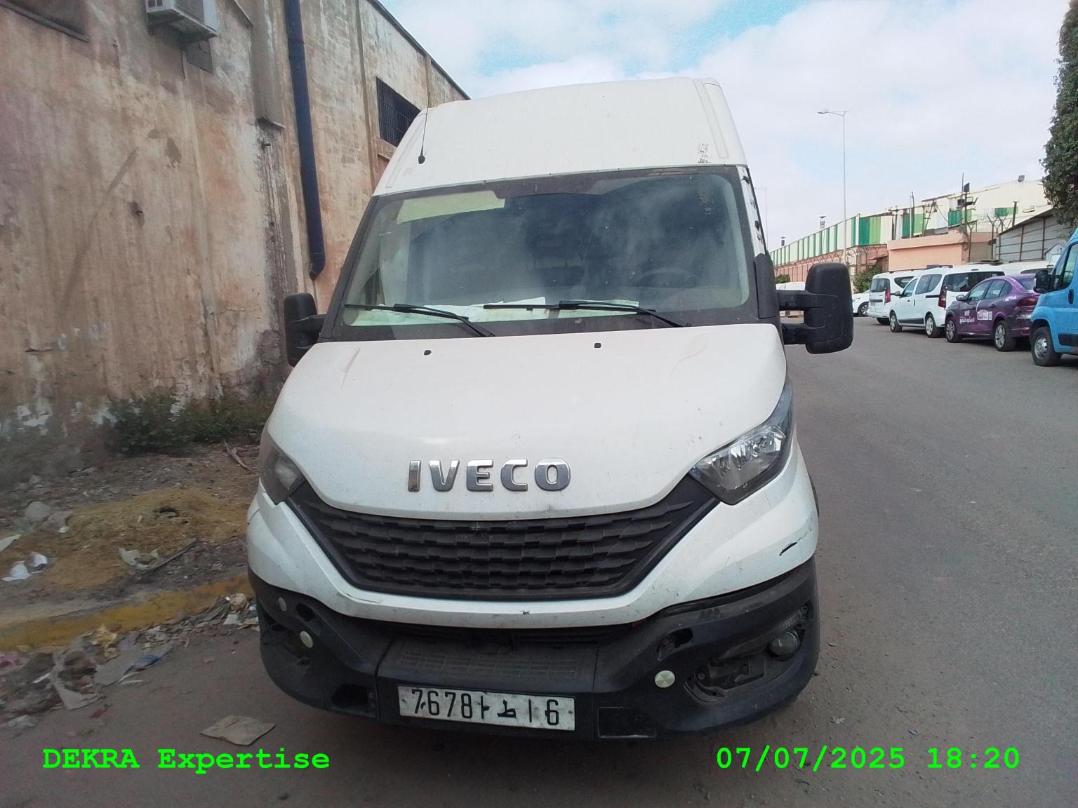CAMION IVECO