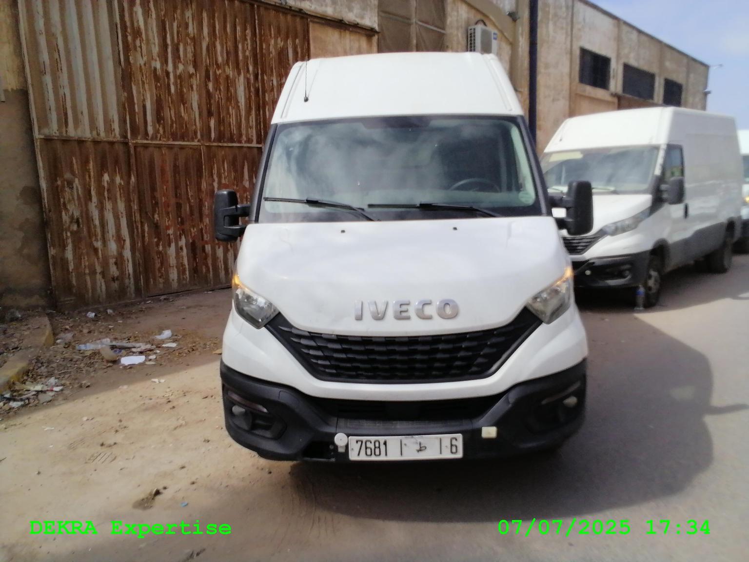 CAMION IVECO