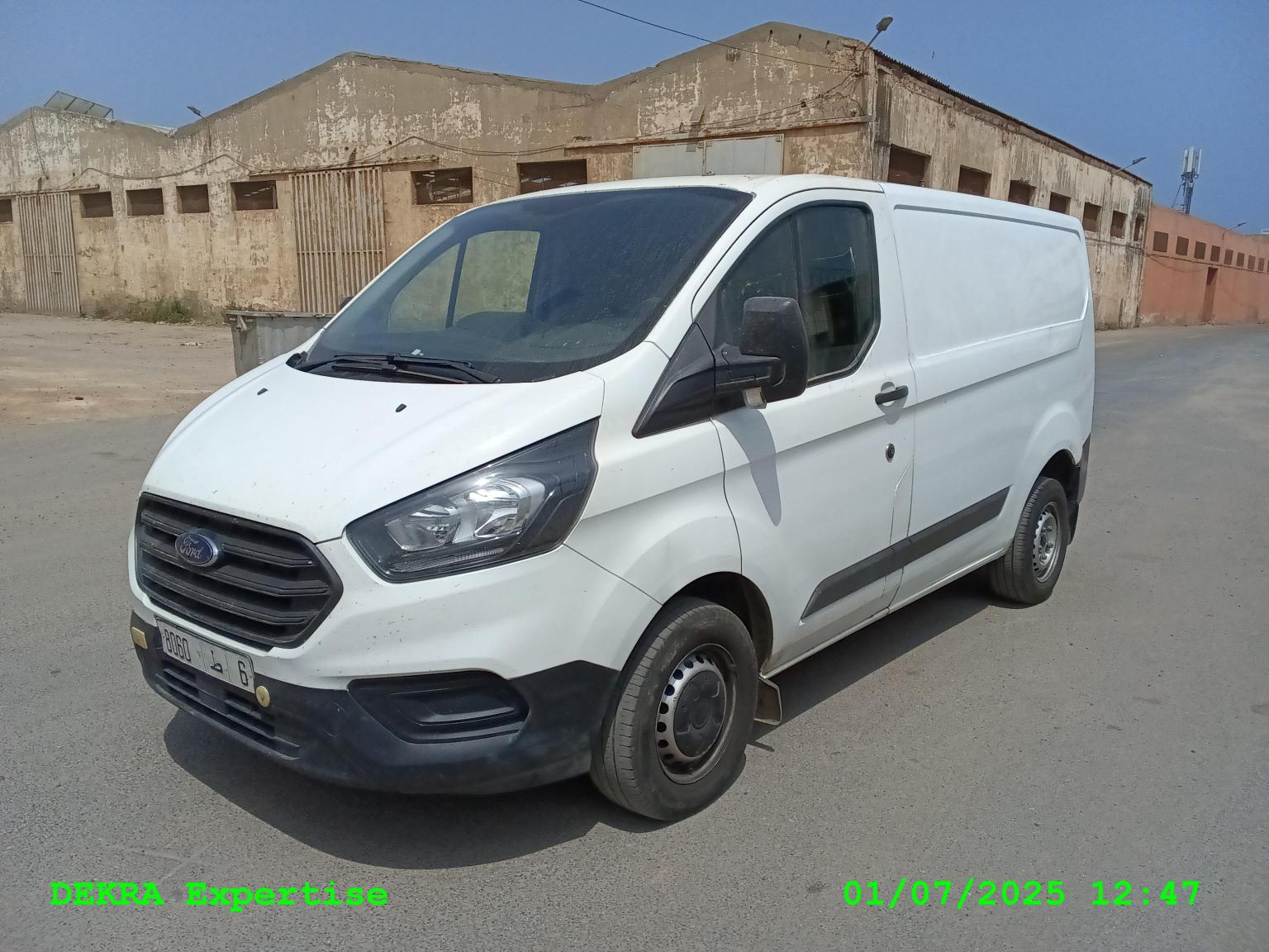 FOURGON TRANSIT L1H1